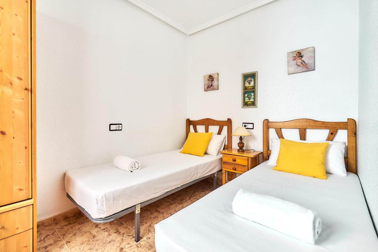 Espanhouse David 2 Bedroom Apartment Torrevieja With Pool Eksteriør bilde
